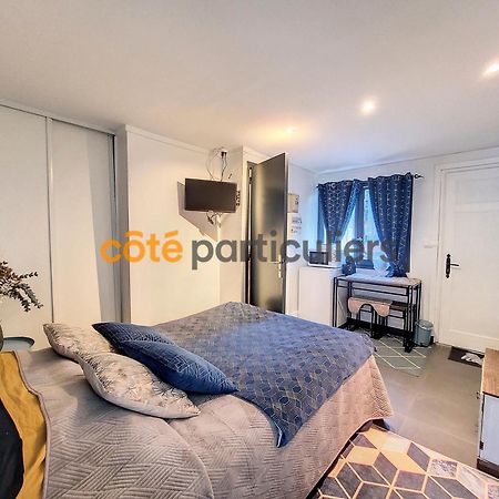 Chambre Independante Avec Salle De Bain Privee Au Calme Сен-Мор-де-Фоссе Экстерьер фото
